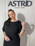 Rochie Gloria scurtă cu buzunare și floare pe umăr