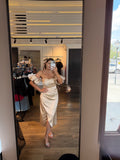 Rochie Amira midi din satin cu falduri in talie si mâneci bufante detașabile