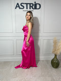 Rochie Ama lungă cu corset și falduri în talie