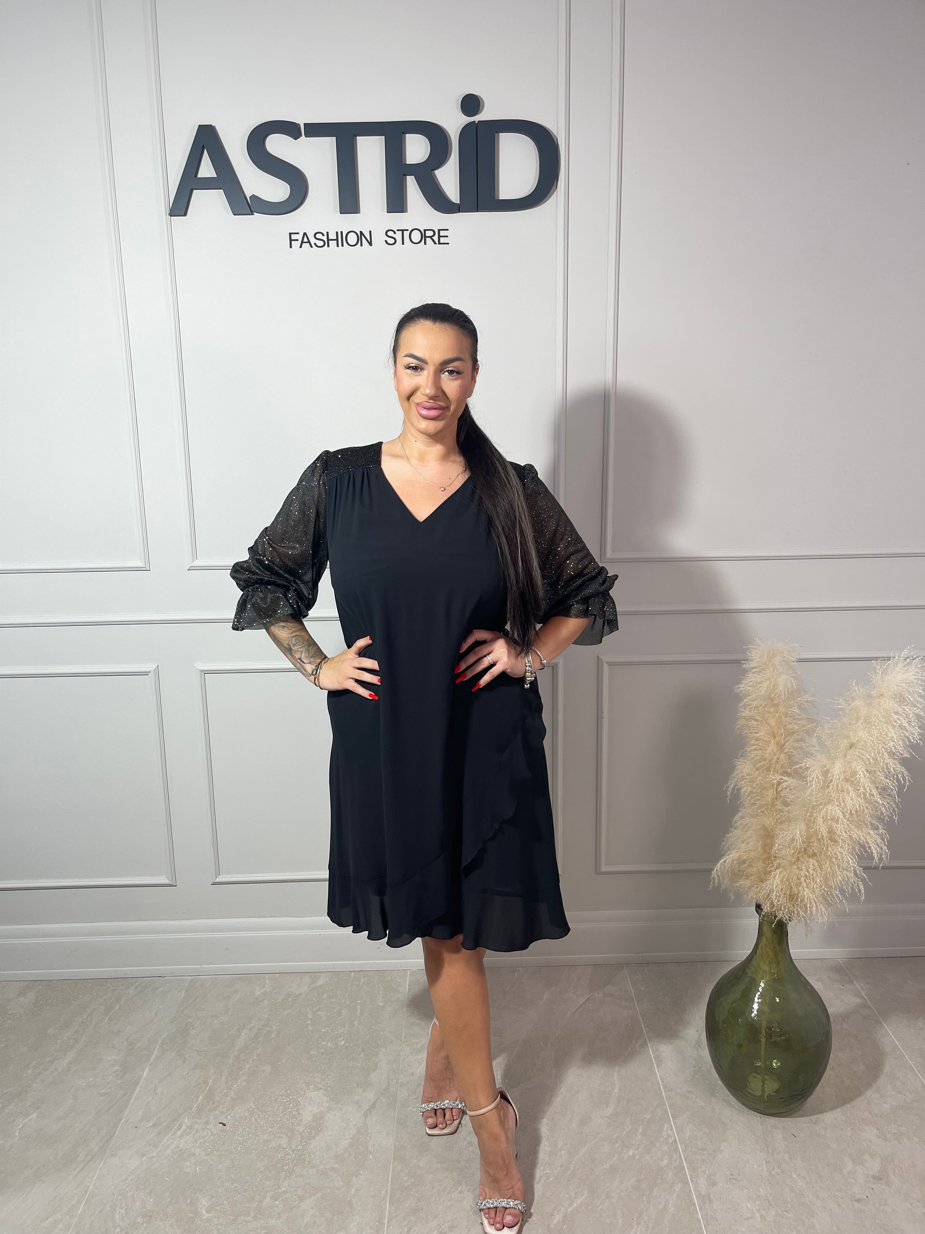 Rochie Olivia midi neagră mânecă 3/4 cu inserții sclipici