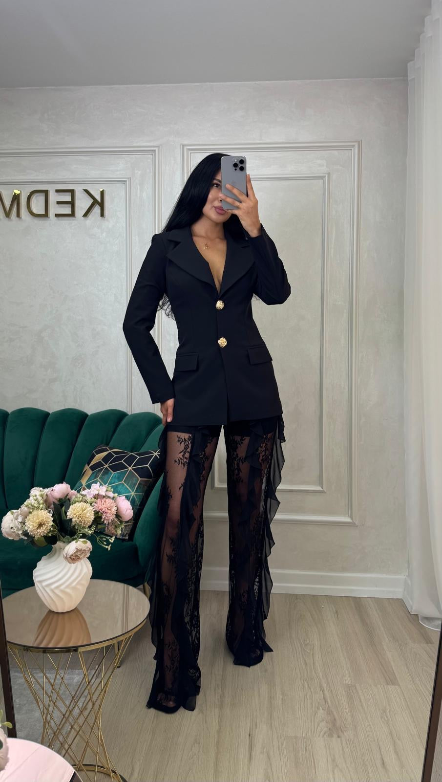 Compleu Aida din două piese cu pantalon din dantelă