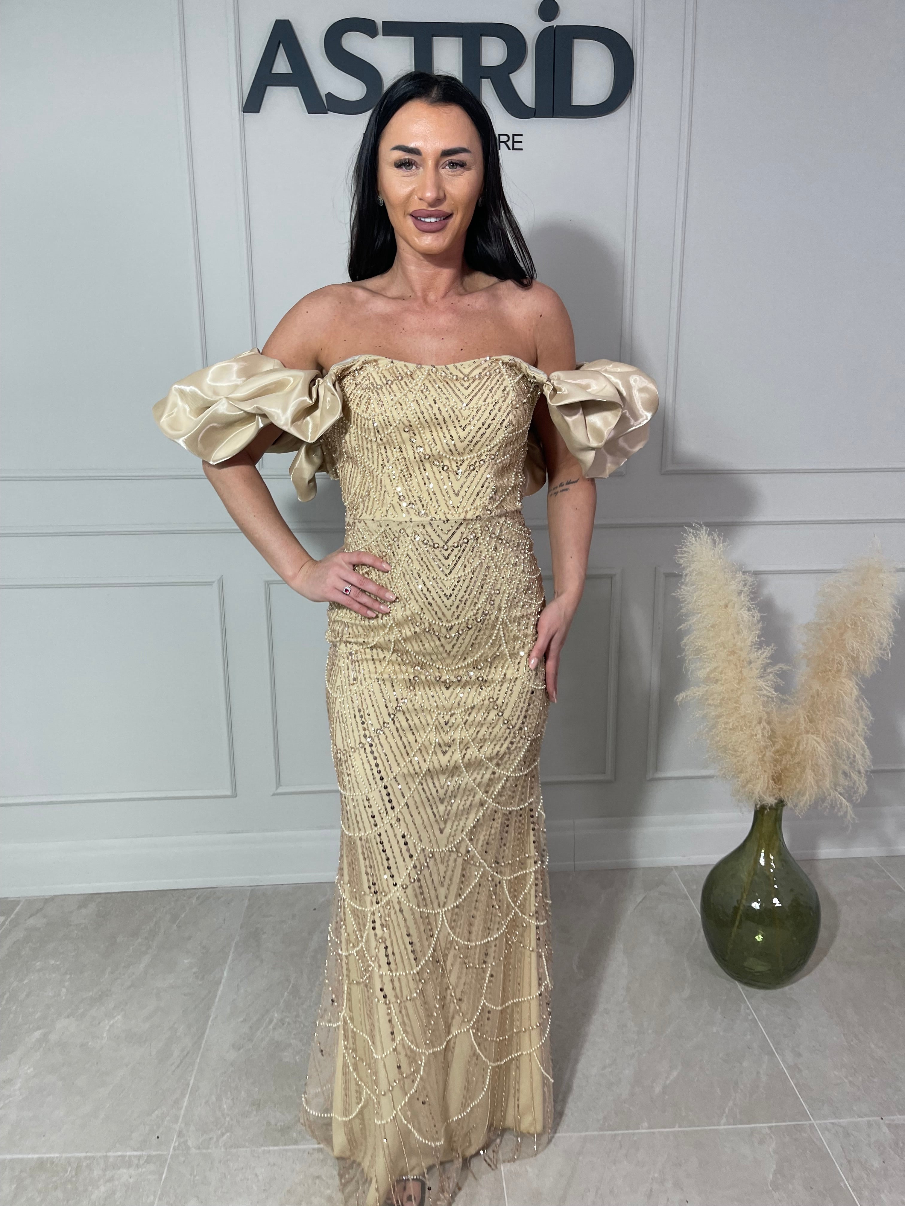 Rochie Amelie lungă din paiete cu mânecă bufantă