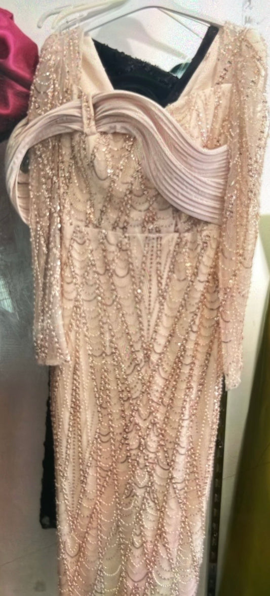 Rochie Mary lungă din paiete aplicații sclipici și mânecă lungă