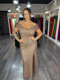 Rochie Melanie lungă decolteu tip bărcuță și aplicații mărgeluțe mici