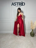 Rochie Cecilia lungă din satin bretele subțiri și crăpătură pe picior