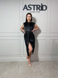 Rochie Paloma midi decupaj talie și aplicații pietre