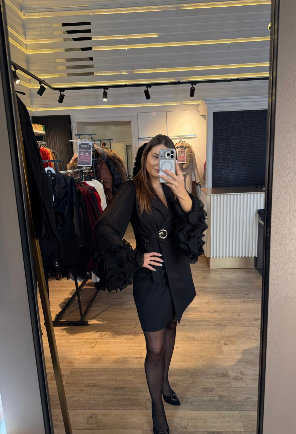 Rochie Pelly stil sacou cu maneci plisata si evazate