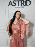 Rochie Sofia lungă mânecă clopot și accesoriu floare la talie