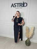 Rochie Cecily lunga cu accesorii aurii bust si fermoar decorativ