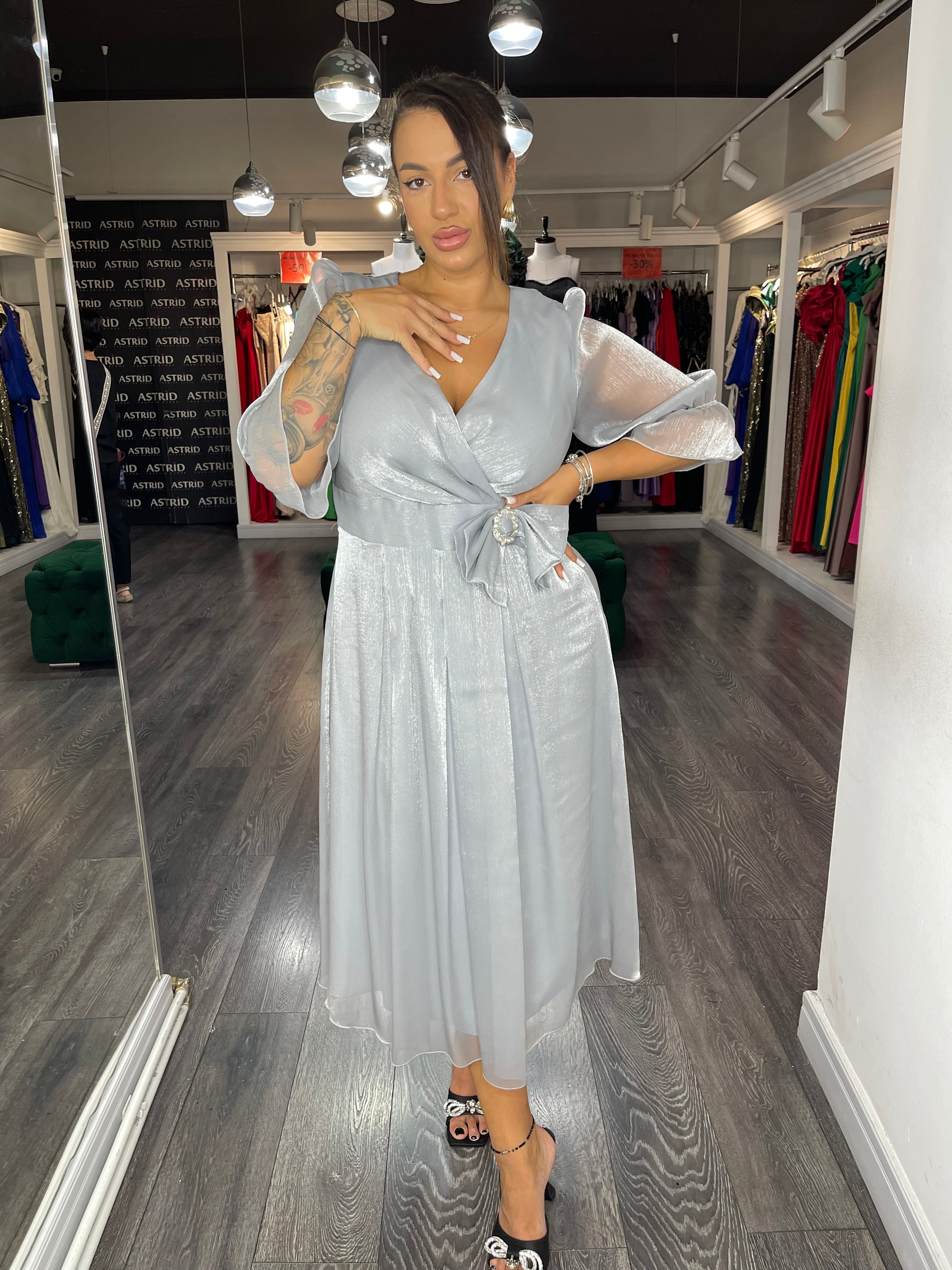 Rochie Carie midi în cloș mânecă 3/4 floare în talie