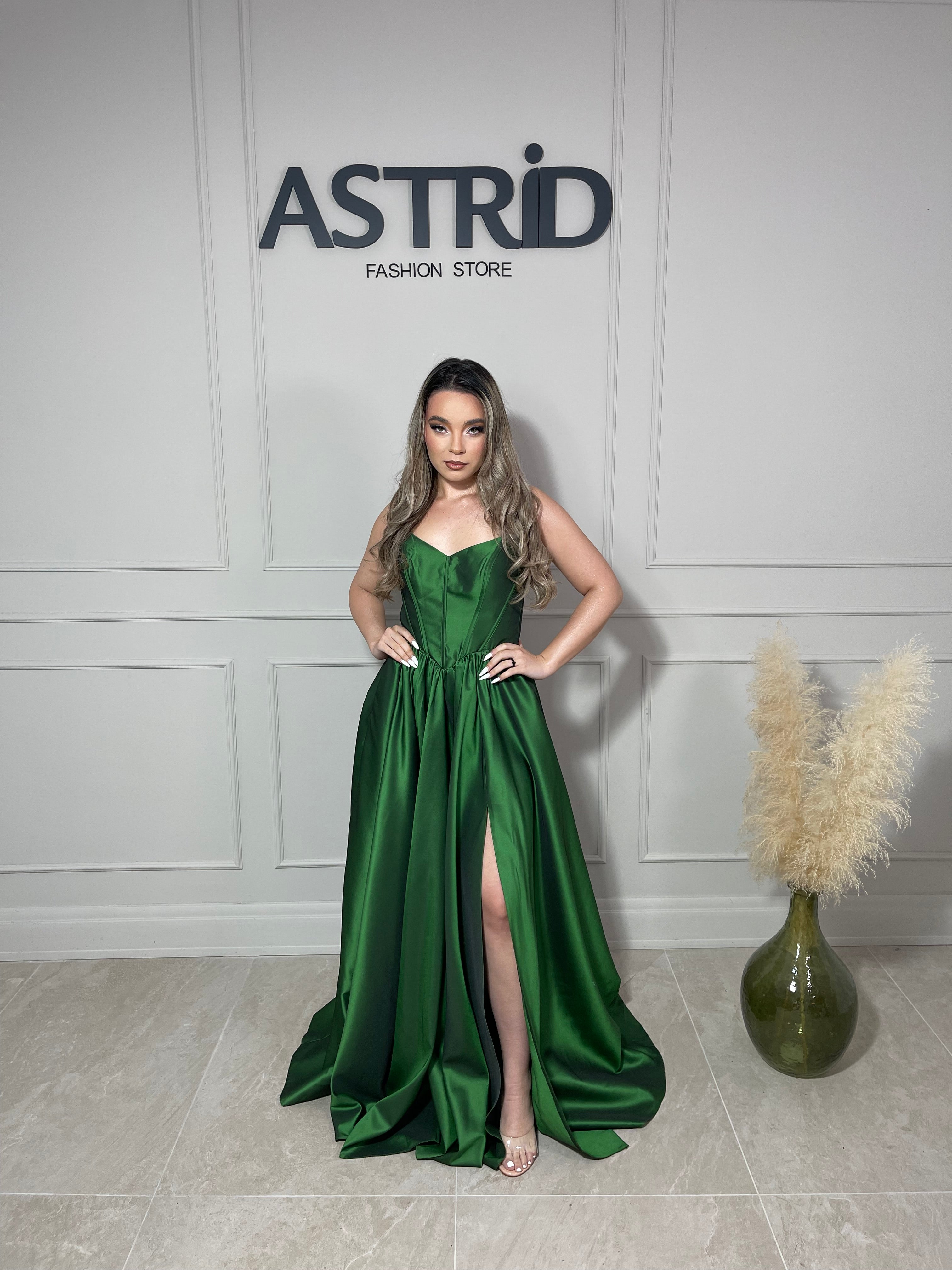 Rochie Lucy lungă din tafta tip corset și crăpătură pe picior