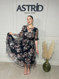 Rochie Raisa, midi din voal cu imprimeu floral.