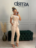 Compleu Bia format din sacou cu maneca scurta si pantalon drept
