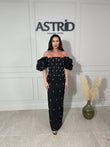 Rochie Kleo midi neagră cu aplicații perle și mâneci bufante