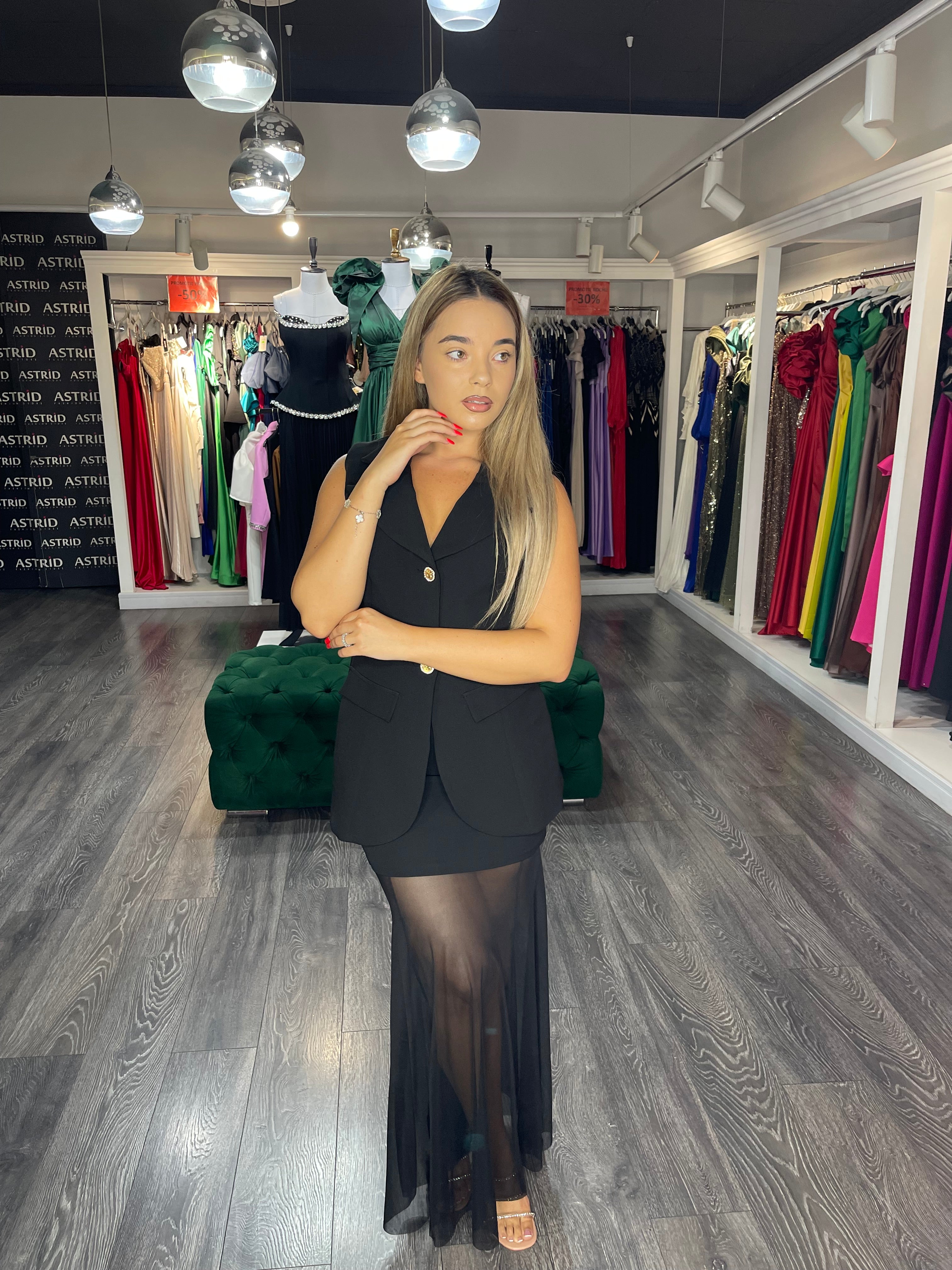 Rochie Mara lungă tiul în partea de jos și vestă în partea de sus