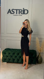 Rochie Eloise midi cu crapatura si pene la umeri curea aurie in talie