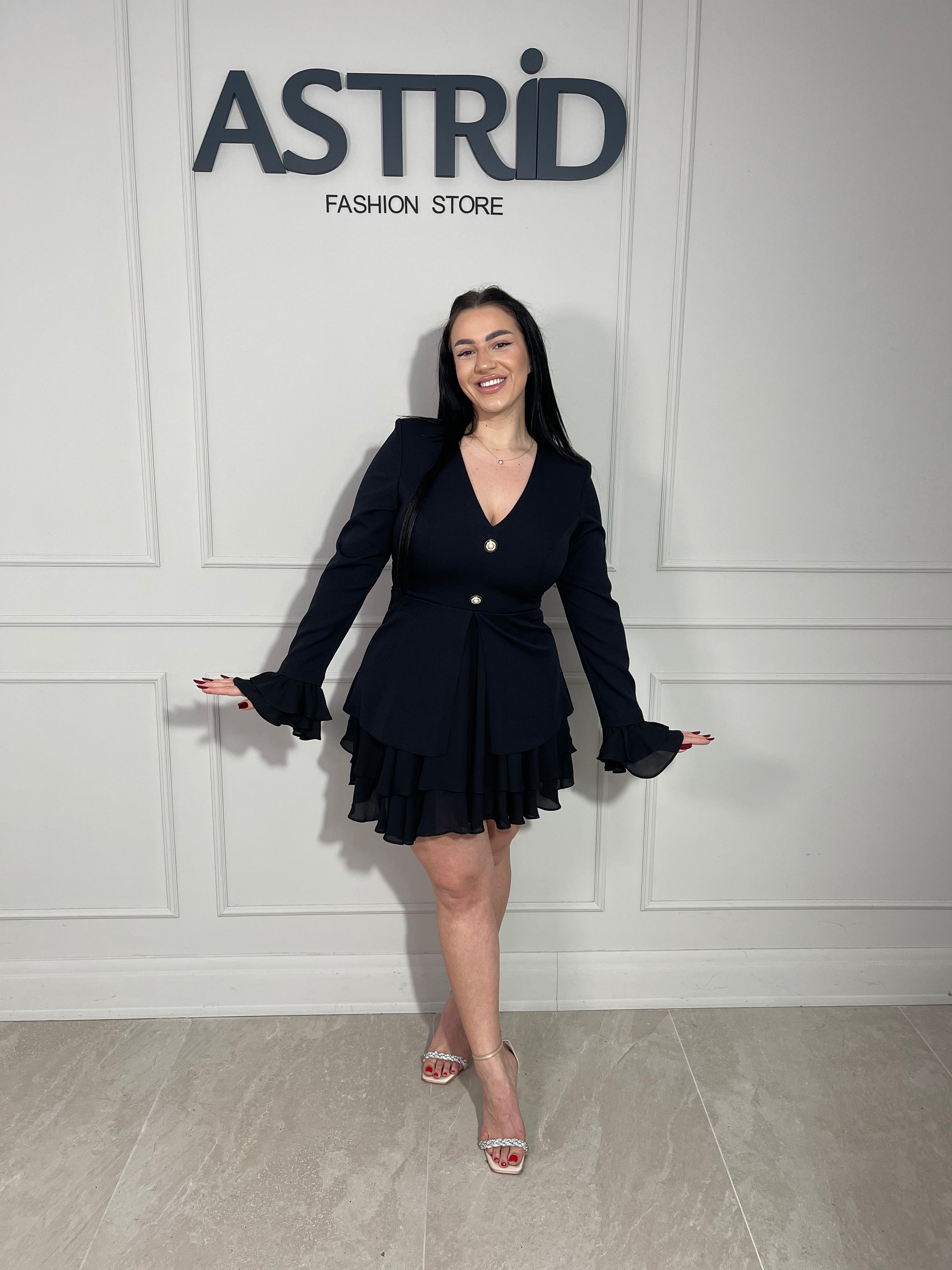 Rochie Emma scurtă, elegantă și versatila, cu mâneci lungi și decolteu în V.