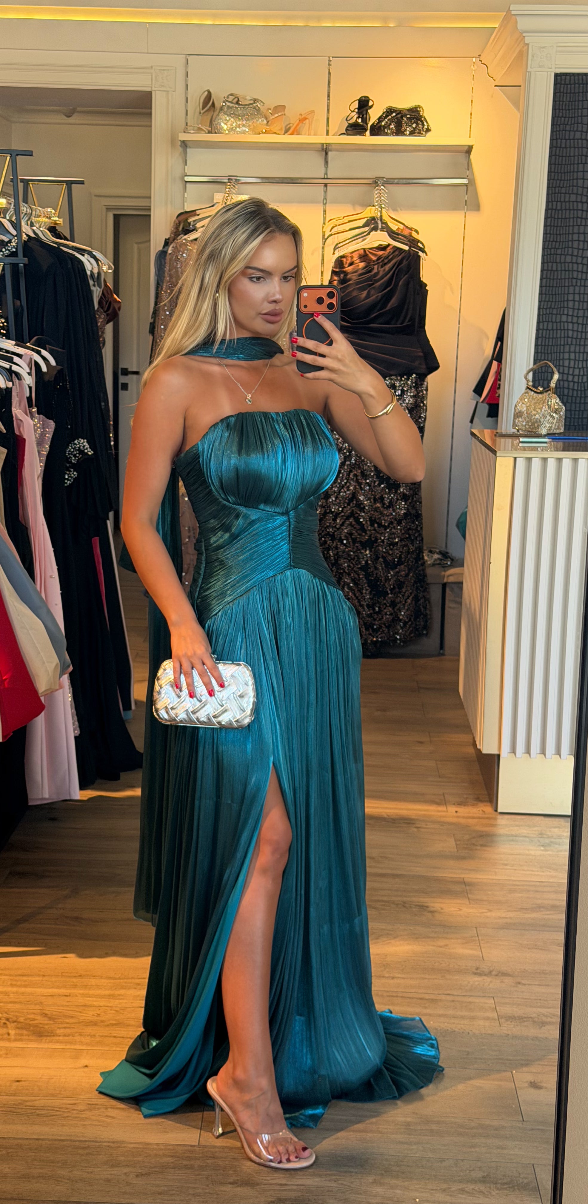 Rochie Iris lunga cu corset si crapatura pe picior