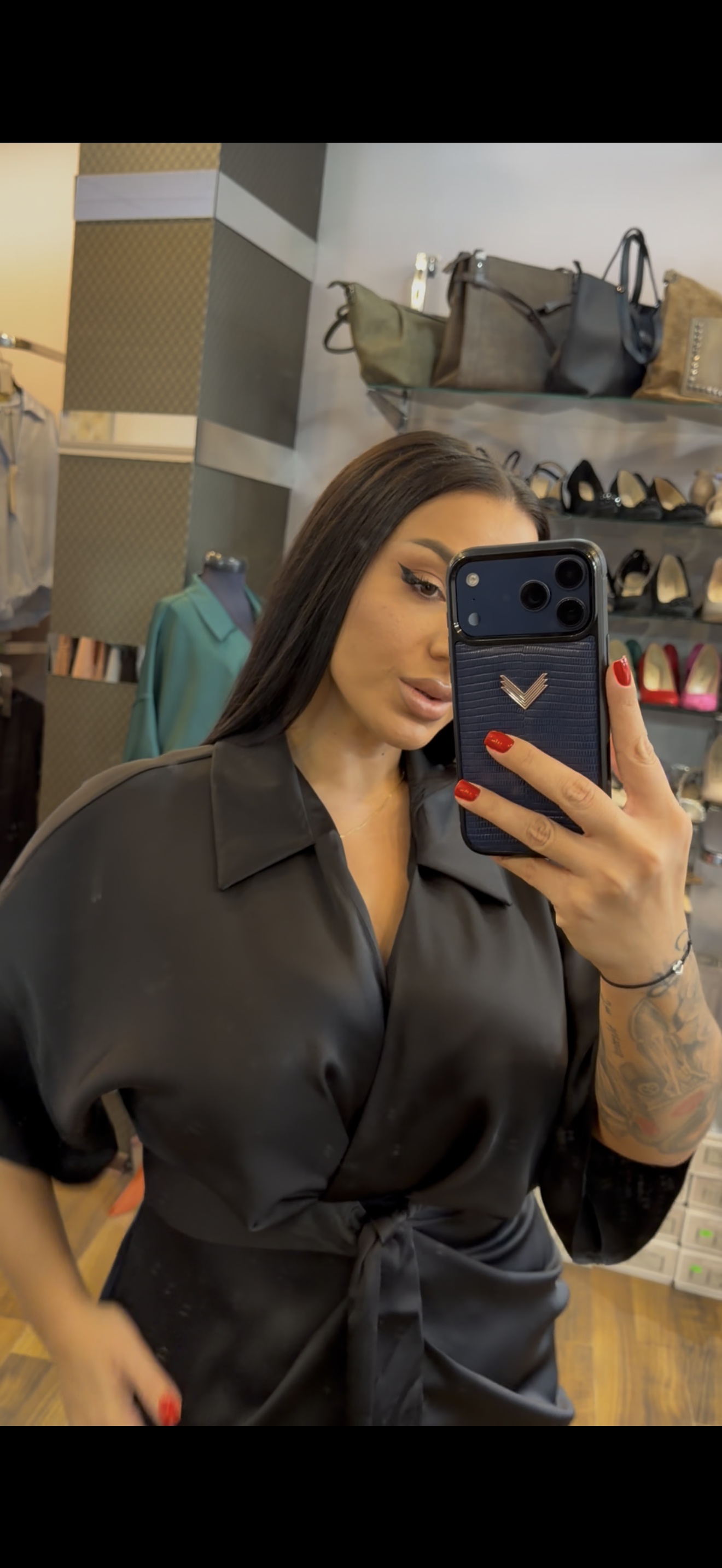 Rochie Tilli midi din satin cu nod in talie