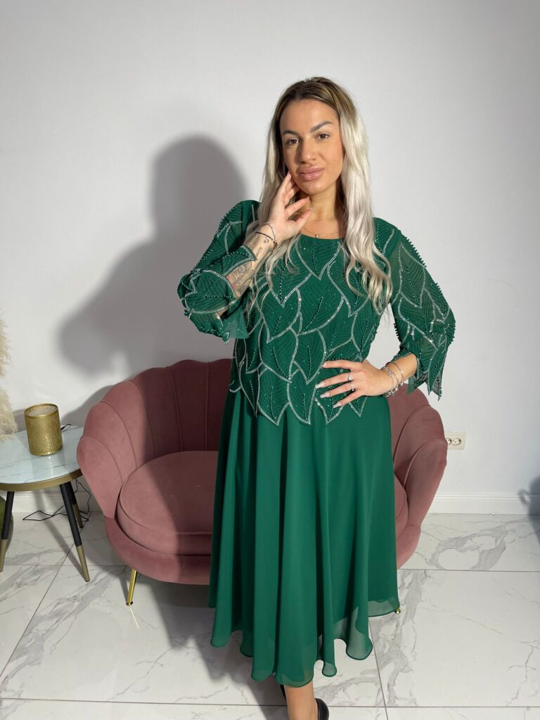 Rochie Nina midi din voal maneca lunga in colturi aplicatii paiete si pietricele