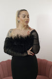 Rochie Liuba neagra midi cu aplicatii pene si accesorizata cu manusi