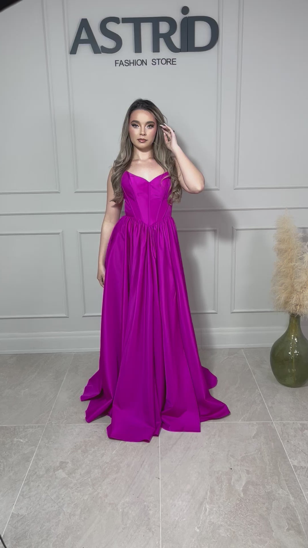 Rochie Lucy lungă din tafta tip corset și crăpătură pe picior