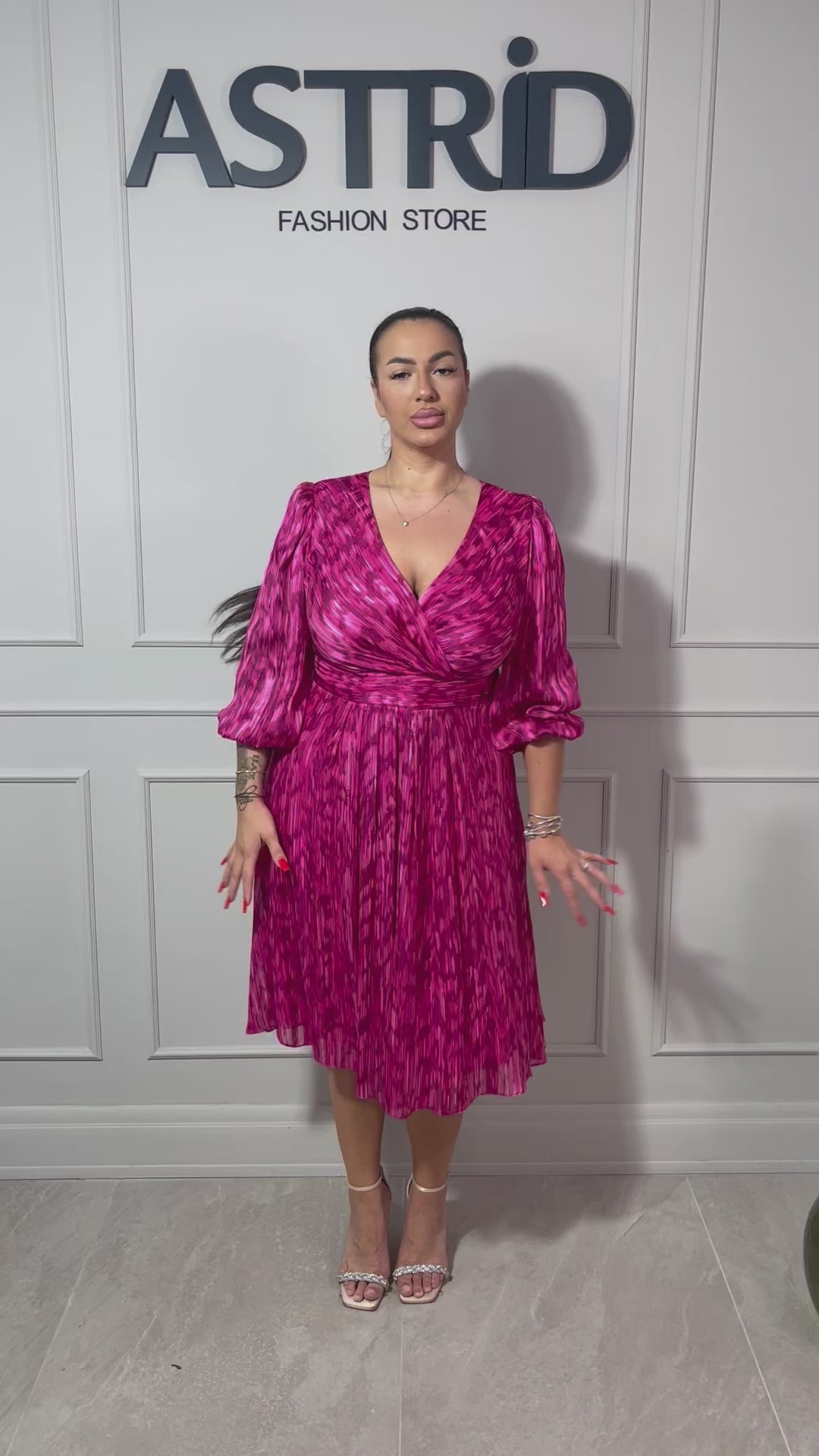 Rochie Gloria midi mânecă 3/4 inserții sclipici