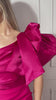 Rochie Sofia midi fucsia funda din satin pe umăr
