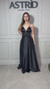 Rochie Cecilia lungă din satin bretele subțiri și crăpătură pe picior