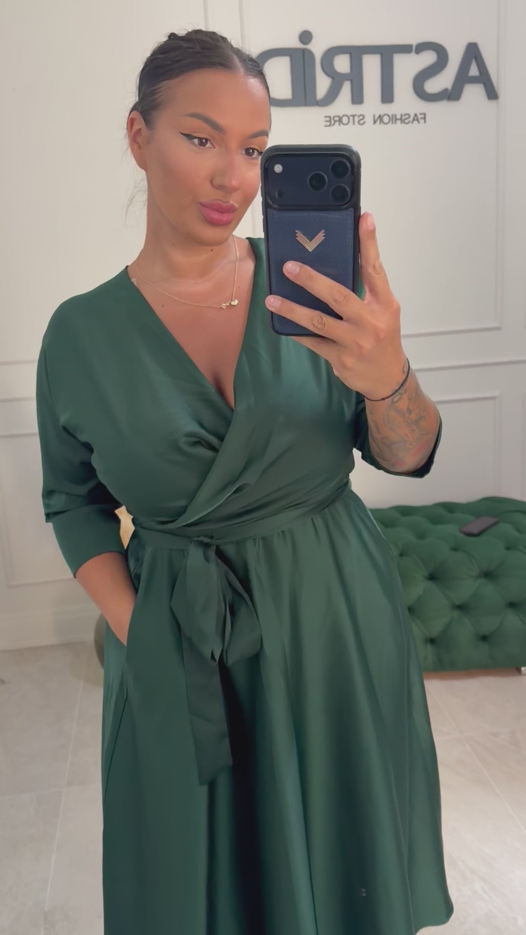 Rochie Pompea midi din satin cu cordon in talie