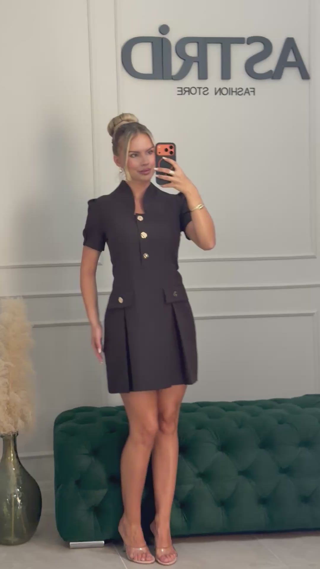 Rochie Ada scurta tip sacou in closch
